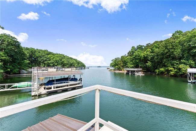 5610 Point West Dr, House other with 6 bedrooms, 7 bathrooms and null parking in Oakwood GA | Image 60