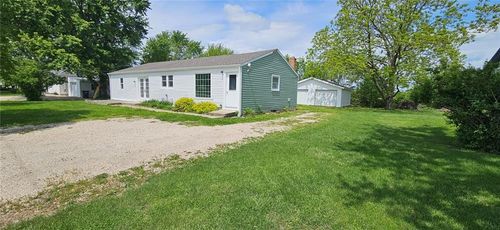 608 E 10th St, Holden, MO, 64040-9421 | Card Image