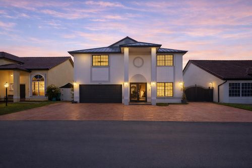 18811 Nw 80th Court, Hialeah, FL, 33015 | Card Image