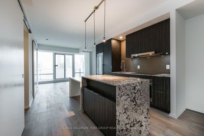 905 - 1 Bloor St E, Condo with 1 bedrooms, 1 bathrooms and null parking in Toronto ON | Image 3