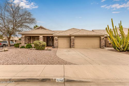 7048 E Madero Ave, Mesa, AZ, 85209-4837 | Card Image