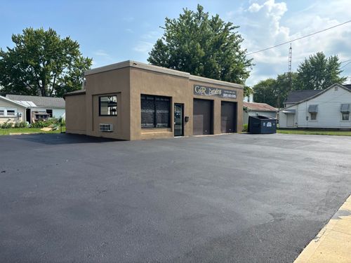 100 Pine St, Greenville, OH, 45331-1370 | Card Image