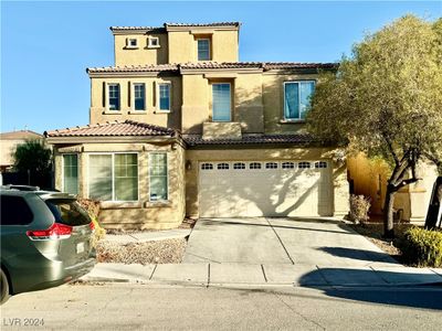 9092 Iron Cactus Avenue, House other with 5 bedrooms, 3 bathrooms and null parking in Las Vegas NV | Image 1