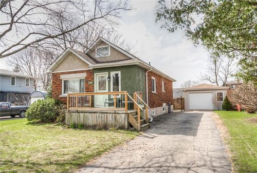 46 Second Ave, Kitchener, ON, N2C1N5 | Card Image