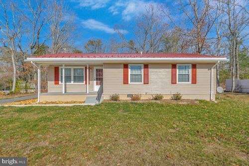40760 King Dr, MECHANICSVILLE, MD, 20659-3819 | Card Image