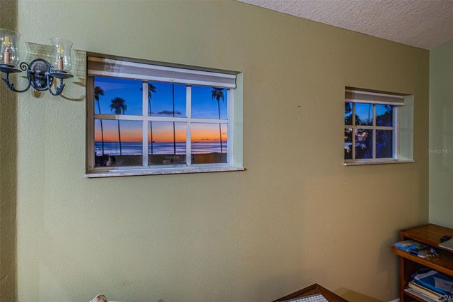 614 Maryland Ave, House other with 5 bedrooms, 4 bathrooms and null parking in CRYSTAL BEACH FL | Image 37