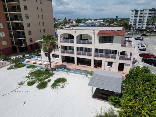 9-17300 Gulf Blvd, NORTH REDINGTON BEACH, FL, 33708-1347 | Card Image