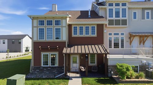 a-3313 5th Way E, West Fargo, ND, 58078-5458 | Card Image