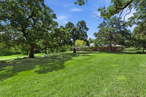 101 Colonial Pkwy, Burleson, TX, 76028-1363 | Card Image