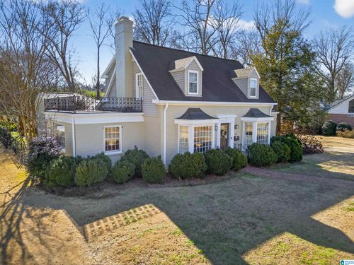 721 Maple Dr, Talladega, AL, 35160-2812 | Card Image