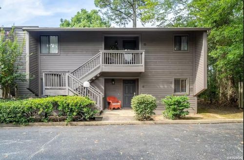 j-2-200 Hamilton Oaks Dr, Hot Springs, AR, 71913-9767 | Card Image