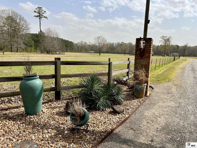 15601 Crossett Rd, House other with 3 bedrooms, 4 bathrooms and null parking in Bastrop LA | Image 45