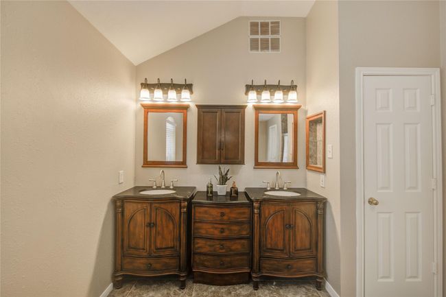 1826 Taylor Creek Dr, House other with 4 bedrooms, 3 bathrooms and 2 parking in Fresno TX | Image 35