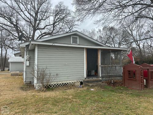 8 Locust St, Mayflower, AR, 72106-9437 | Card Image