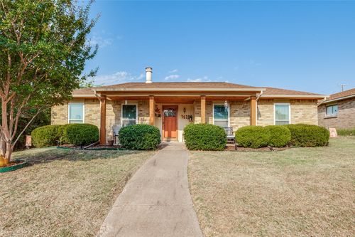 7430 Cloverglen Dr, Dallas, TX, 75249-1438 | Card Image