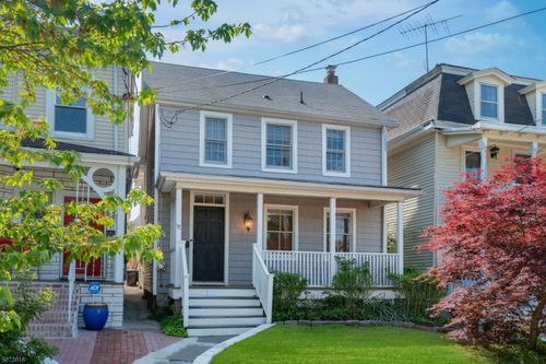 32 Madison St, Morristown, NJ, 07960-5260 | Card Image