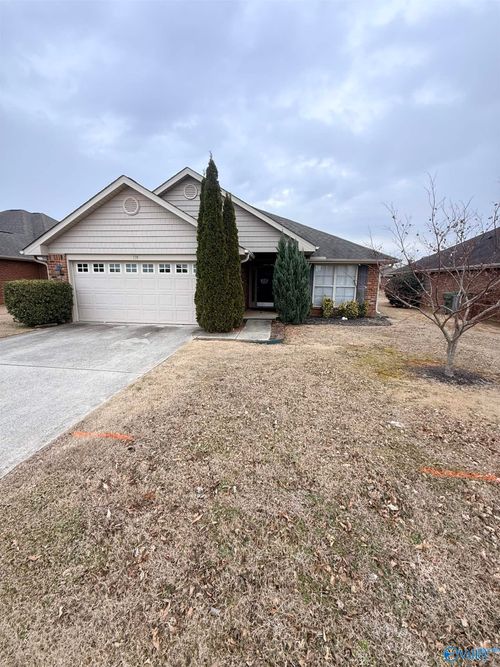 110 High Green Dr, Madison, AL, 35757-7574 | Card Image