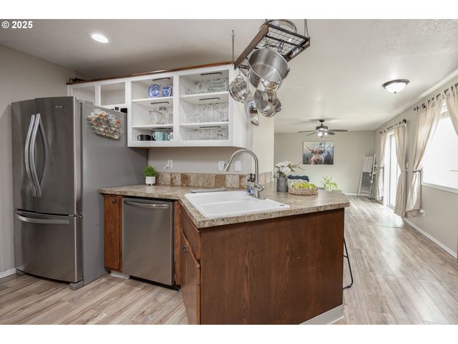 307 E Wilson St, House other with 3 bedrooms, 3 bathrooms and 3 parking in Yacolt WA | Image 22