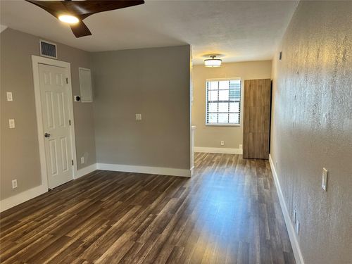 207-620 Ne 28th St, Wilton Manors, FL, 33334-2576 | Card Image