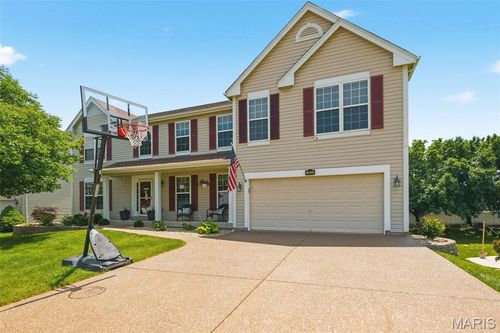 191 Abington Dr, Saint Peters, MO, 63376-8149 | Card Image