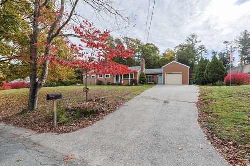 26 Pierce Dr, Pembroke, MA, 02359-2602 | Card Image