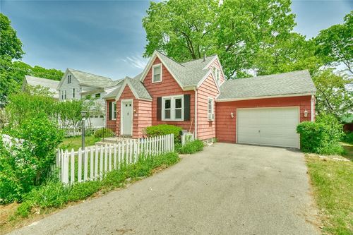 166 Pleasant Avenue, Irondequoit, NY, 14622 | Card Image