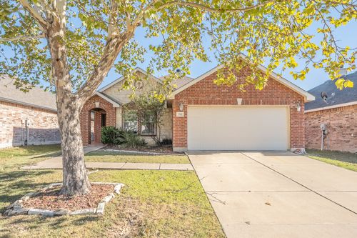 712 Grant St, Burleson, TX, 76028-8644 | Card Image