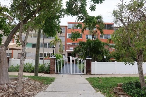 312-1850 Ne 169th St, North Miami Beach, FL, 33162 | Card Image