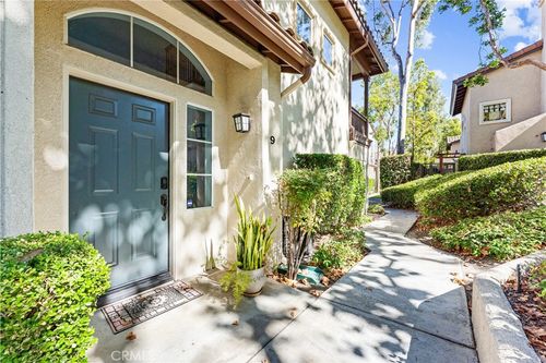 9 Tierra Montanosa, Rancho Santa Margarita, CA, 92688-3375 | Card Image
