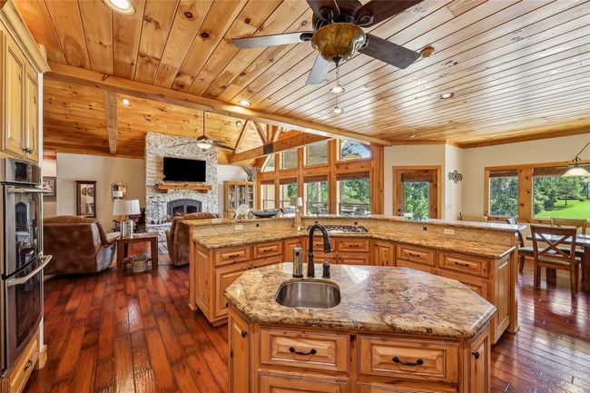 225 Mcgregor Dr, House other with 3 bedrooms, 4 bathrooms and null parking in Brookeland TX | Image 17