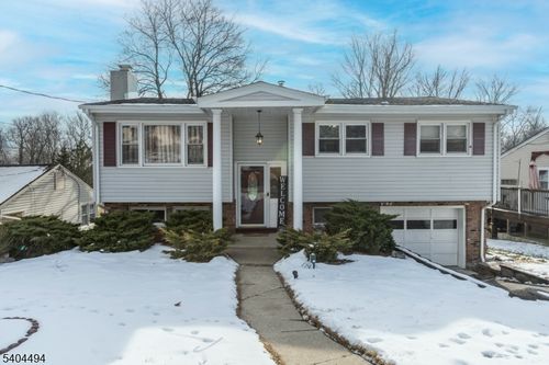 13 Apache Trl, Rockaway, NJ, 07866-1028 | Card Image