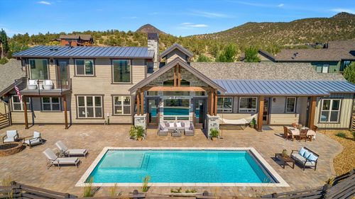 14949 Sw Hat Rock Loop, Powell Butte, OR, 97753-1898 | Card Image