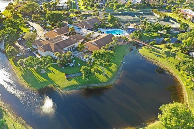 204 - 10092 Cedar Point 204 Boulevard, Condo with 2 bedrooms, 2 bathrooms and null parking in Boynton Beach FL | Image 53