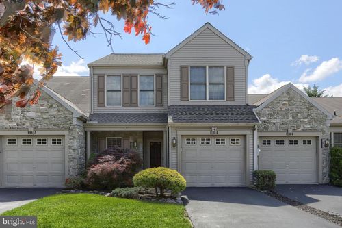 1956 Limestone Dr, HUMMELSTOWN, PA, 17036-7023 | Card Image