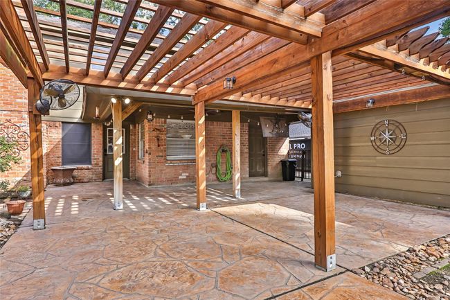 19510 Alinawood Dr, House other with 4 bedrooms, 3 bathrooms and 2 parking in Humble TX | Image 9
