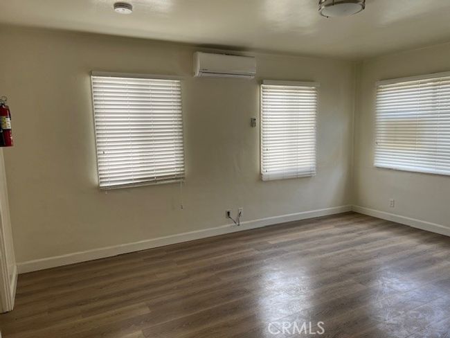 211 N Alhambra Ave, House other with 2 bedrooms, 1 bathrooms and 1 parking in Monterey Park CA | Image 6