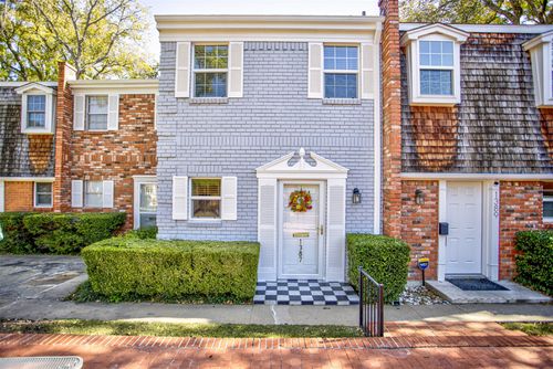 1387 Roaring Springs Rd, Fort Worth, TX, 76114-4420 | Card Image