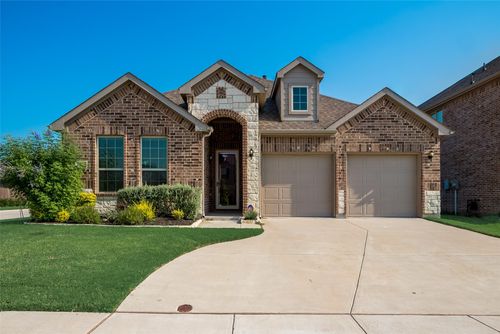 1801 Meadow Trail Ln, Aubrey, TX, 76227-1447 | Card Image