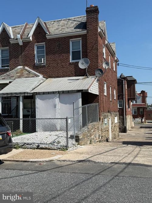 fl-2nd-1437 Greeby St, PHILADELPHIA, PA, 19111-5504 | Card Image