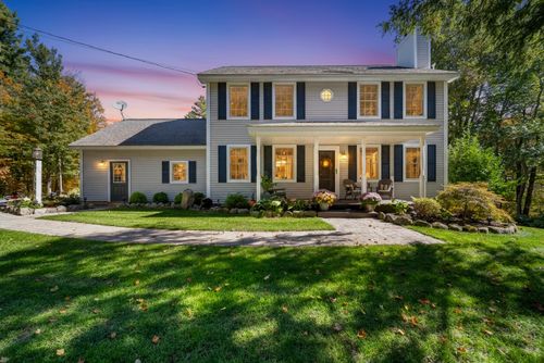 49 Stark Hwy N, Dunbarton, NH, 03046-4613 | Card Image