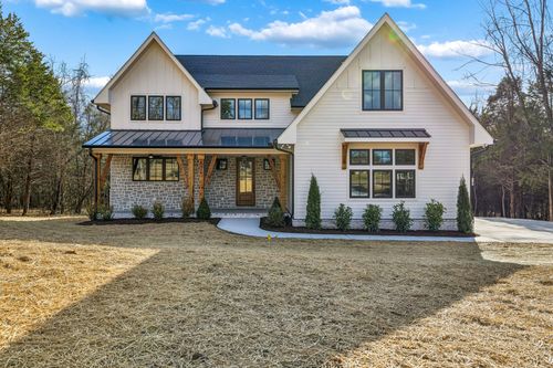 671 Baker Rd, Columbia, TN, 38401-5592 | Card Image