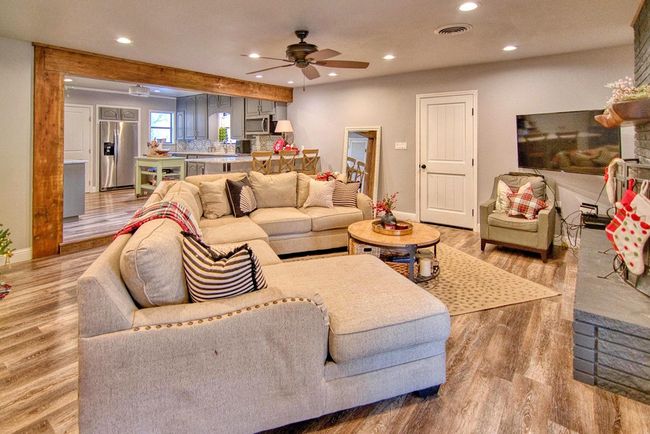 311 Smith St, Home with 3 bedrooms, 2 bathrooms and null parking in Mason TX | Image 7