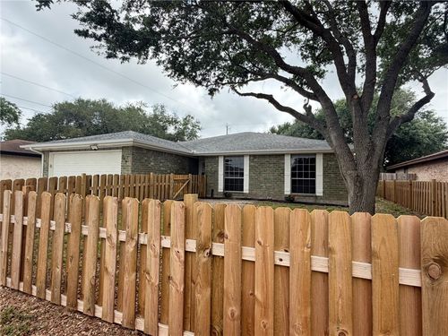 749 Alhambra Dr, Corpus Christi, TX, 78418-4610 | Card Image
