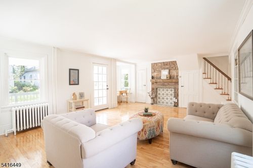 86 Kingwood Stockton Rd, Stockton, NJ, 08559-1705 | Card Image