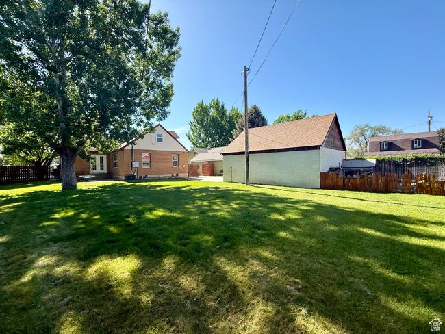 View of yard | Image 12