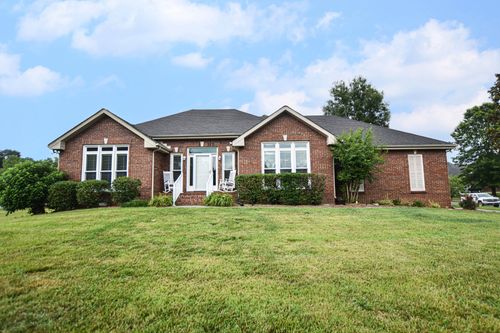 2562 Stone Briar Dr, Clarksville, TN, 37043-2862 | Card Image