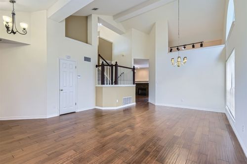 17904 Worley Dr, Pflugerville, TX, 78660-5108 | Card Image