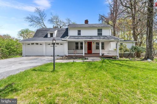 11754 Furnace Rd, Blue Ridge Summit, PA, 17214-9711 | Card Image