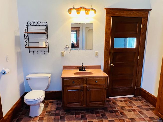703 Pioneer St, House other with 4 bedrooms, 3 bathrooms and null parking in Seneca KS | Image 15