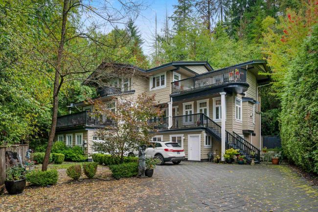 5671 Westport Road, House other with 5 bedrooms, 6 bathrooms and 6 parking in West Vancouver BC | Image 1